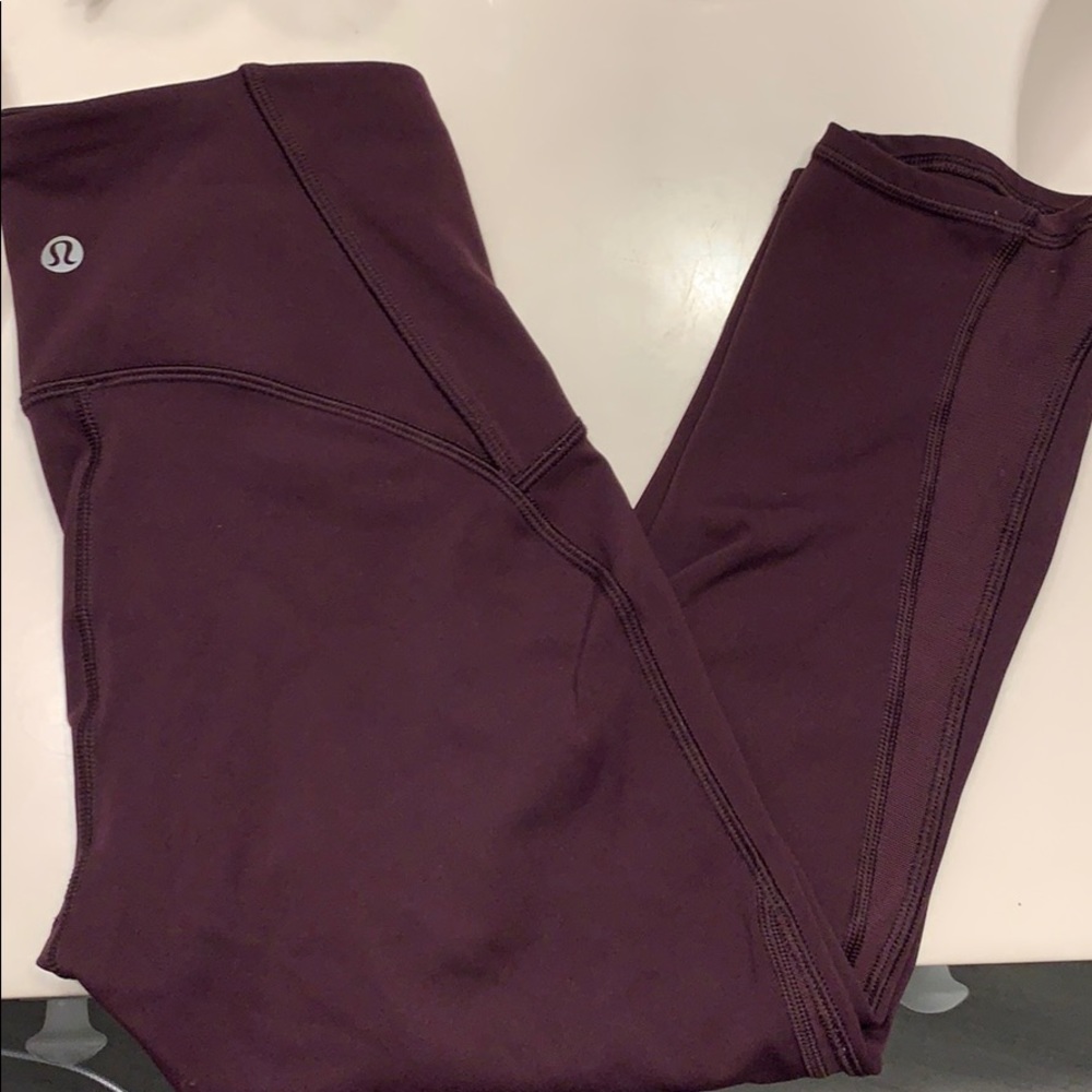Lululemon cropped leggings